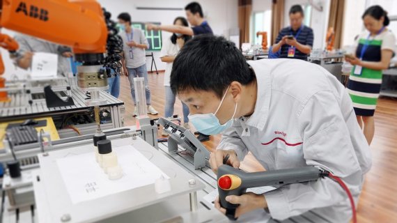 是时候加入第四次工业革命了